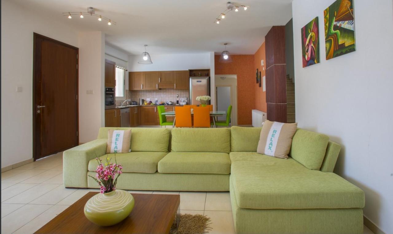 Soothing Sunset Villa With Private Pool, 200M From The Beach Perivolia Exterior foto